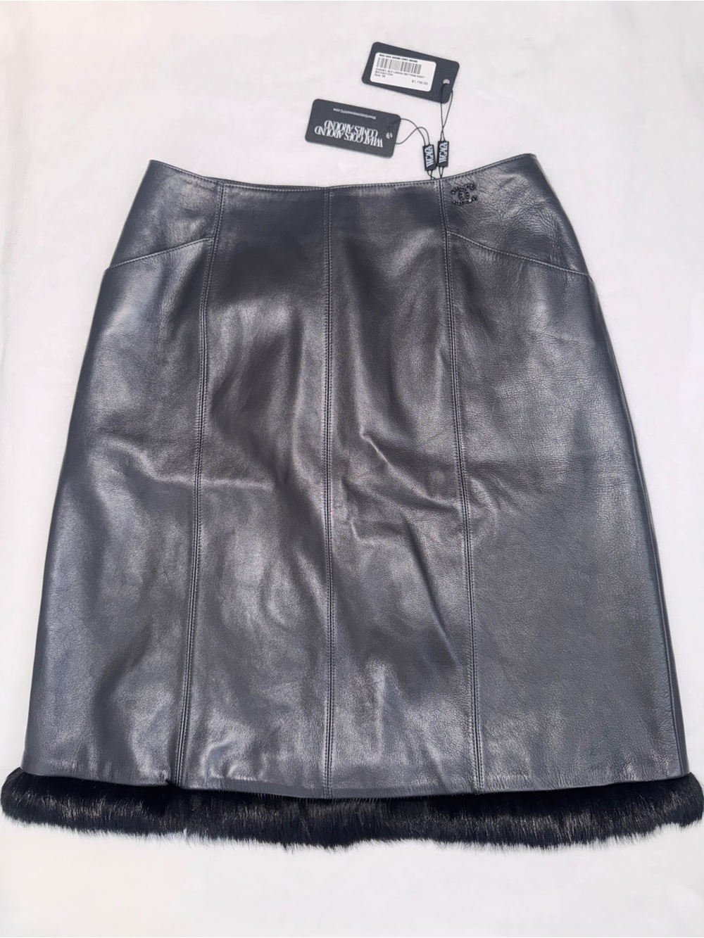 CHANEL Black Leather A-Line Skirt with Fur Trim